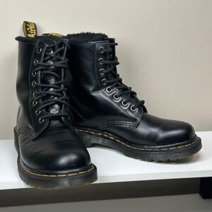 Dr. Martens 1460 Serena Boots